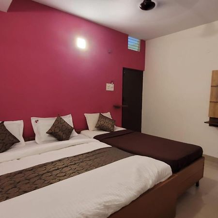 New Jaganmohana Comforts Mysore Ngoại thất bức ảnh