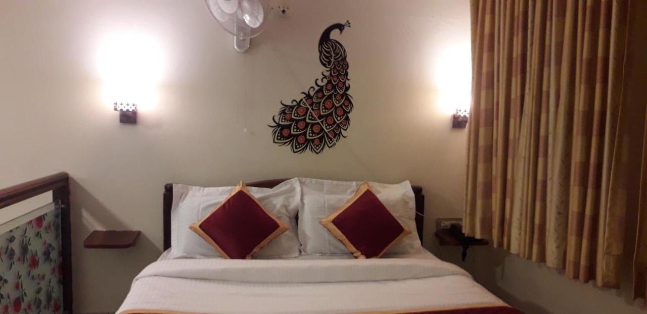 New Jaganmohana Comforts Mysore Ngoại thất bức ảnh