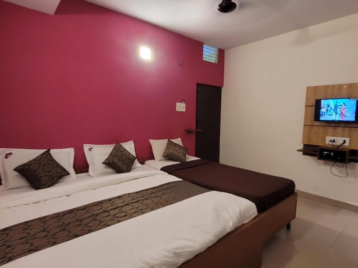 New Jaganmohana Comforts Mysore Ngoại thất bức ảnh